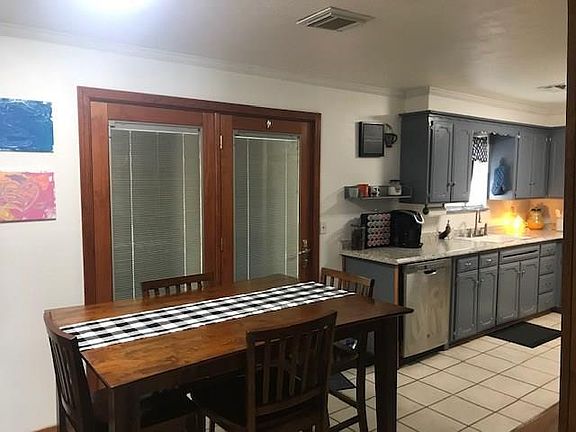 2nd image of 4109 S Vickie Dr