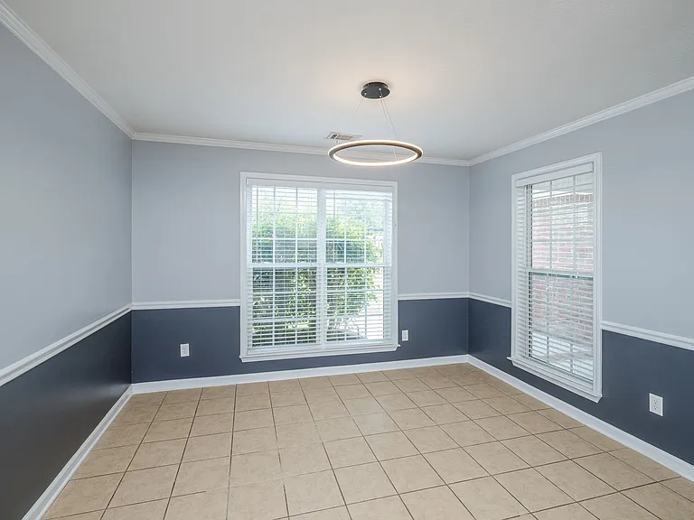 1053 Grove Landing Ln — Photo 13