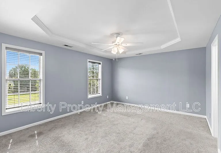 130 Breezewood Dr — Photo 14