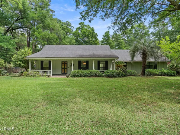 274 Brickyard Point Rd S, Beaufort, SC 29907