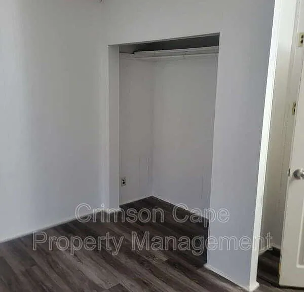 110 George Ave — Photo 16