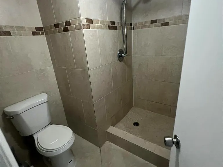 3432 NW 86th Way #D204 — Photo 6