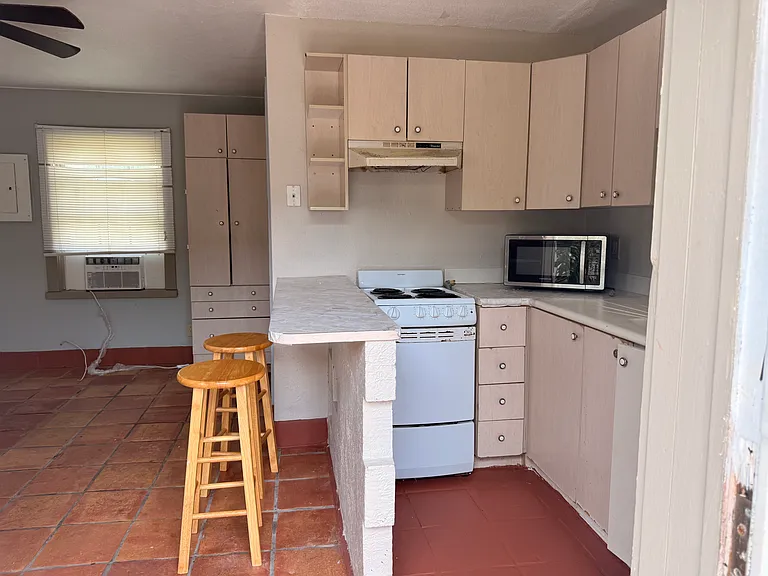 505 Foresteria Dr #3 — Photo 6