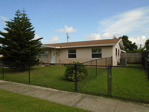 2nd image of 3321 Tyringham Drive