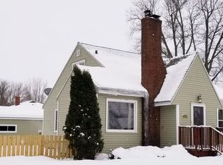 2504 Hass St, La Crosse, WI 54601