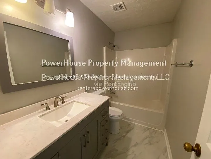 605 Suwanee Lakes Cir — Photo 27
