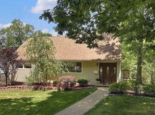 12 Oak Crest Rd, West Orange, NJ 07052