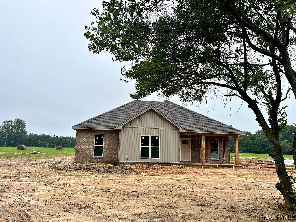 1670 Rifle Range Rd, Wetumpka, AL 36093 | MLS #538001 | Zillow