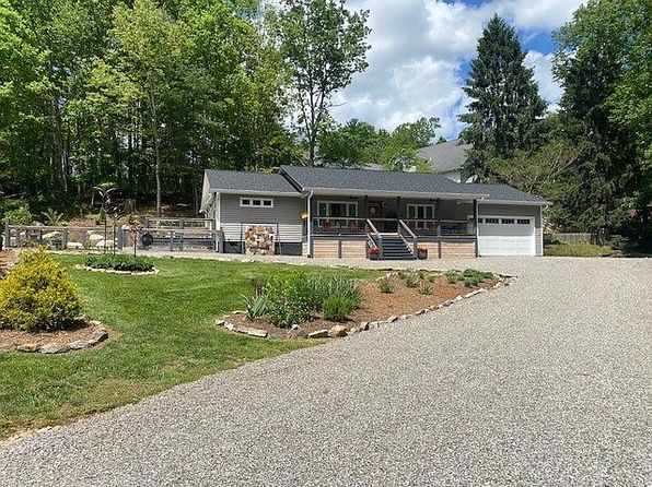 9 Oakwood Dr