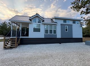 112 Pine Tree Loop #4, Bastrop, TX 78602