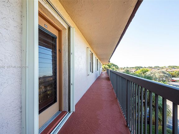 4th image of 4970 E Sabal Palm Blvd APT 405