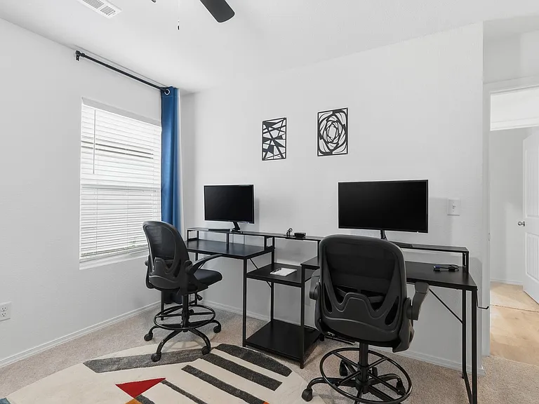 10904 Mason Dr — Photo 38