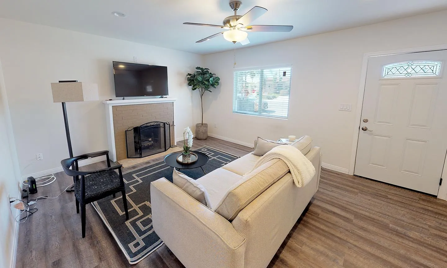 Private Bedroom in North Park Home - 3641 32nd Street — Photo 3