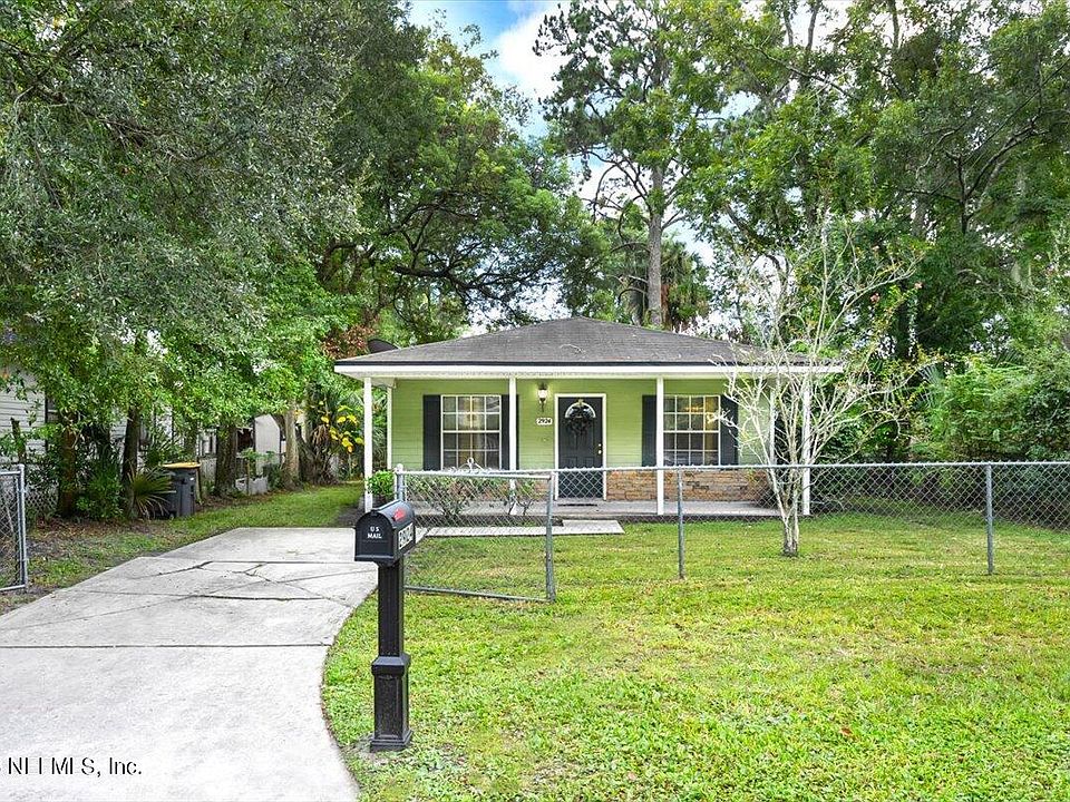 1st image of 2924 SPENCER Street