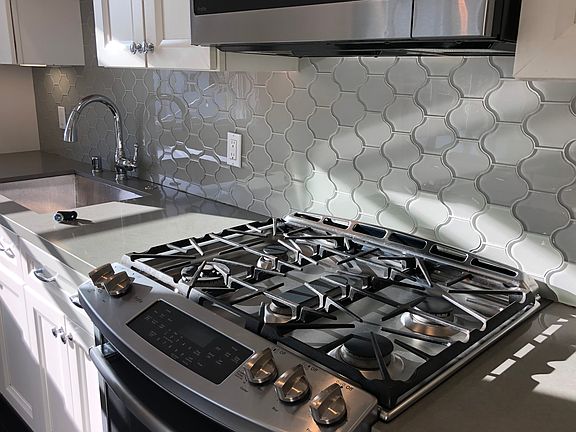 2nd image of 3234 Mission St #2