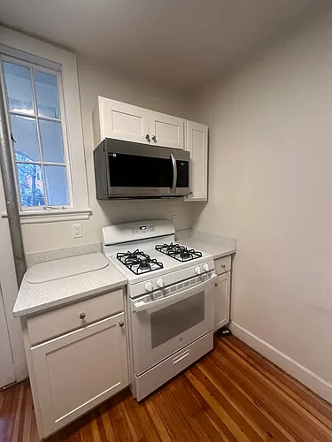 33 Concord Ave #18 Photo 1