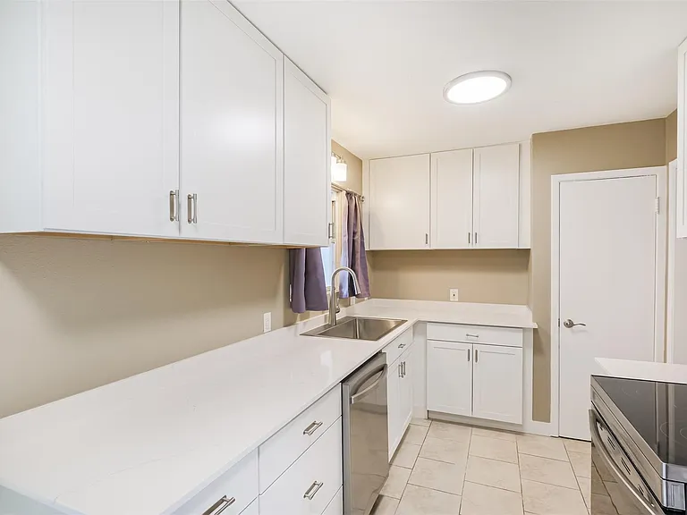 4613 Braeburn Dr — Photo 10