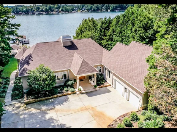 128 Sunset Bay Blvd, Seneca, SC 29672