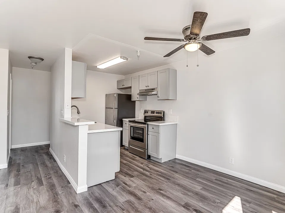 2876 El Cajon Blvd #7