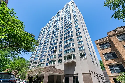 720 W Gordon Ter Photo 1