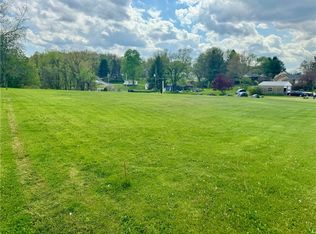 990 Monaca Rd, Monaca, PA 15061