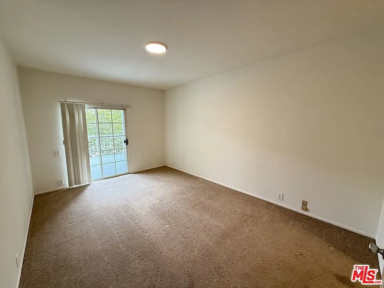 1440 Rexford Dr #105 — Photo 10