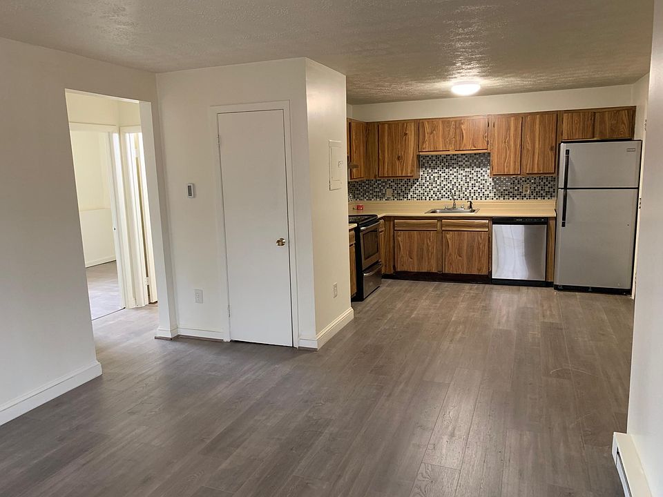 60 Old Hackett Hill Rd, Manchester, NH 03102 Zillow