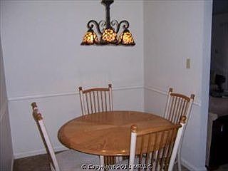 2nd image of 843 Woodlawn Dr