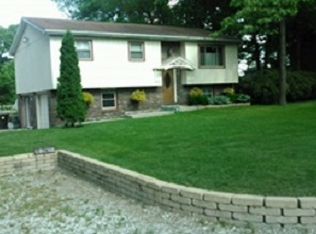 10169 N 472 E, Demotte, IN 46310
