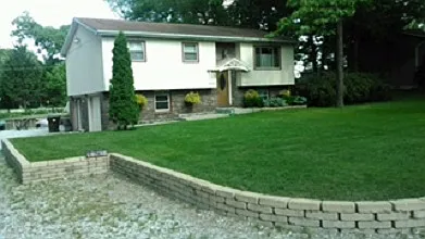 10169 N 472 E photo 1