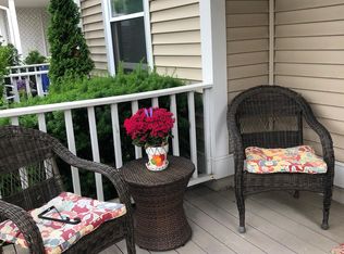 61 Hammond Pl, Woburn, MA 01801