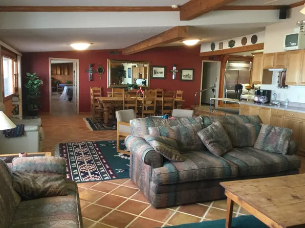 4800 Greenbelt Way Unit 19, Clarendon, TX 79226
