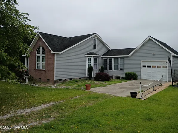 2459 Peanut Worley Road, Cerro Gordo, NC 28430