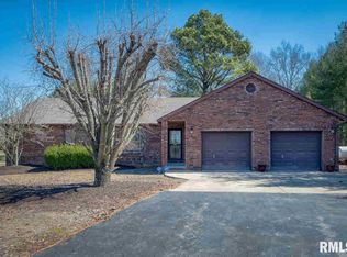 14306 N Greenbriar Rd, Carterville, IL 62918