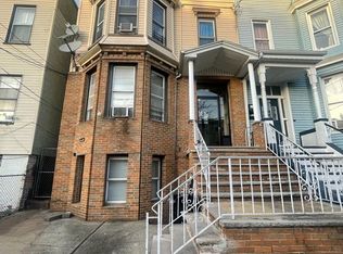 510 10th Street, Union City, NJ 07087