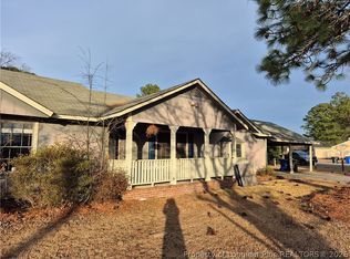 6504 Bailey Lake Rd, Fayetteville, NC 28304