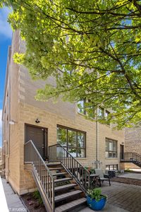 2829 W Lawrence Ave APT 4, Chicago, IL, 60625