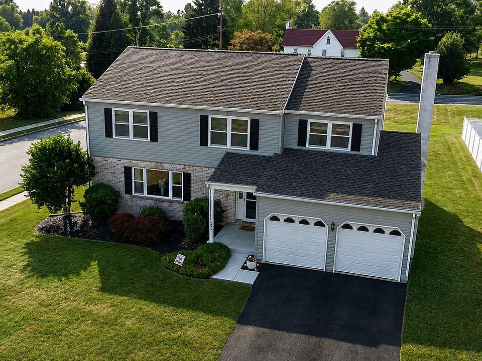 1st image of 140 Elio Cir