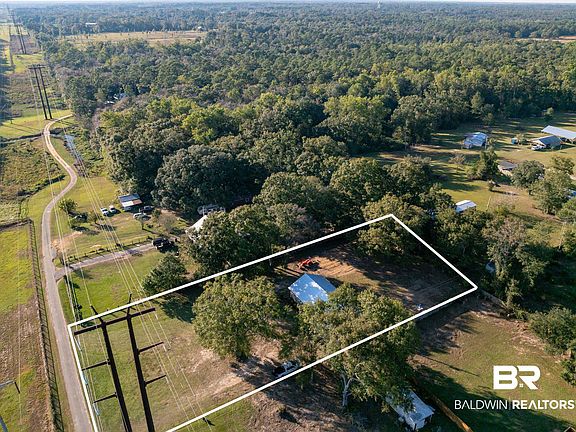 2nd image of 20691 Hunt Rd