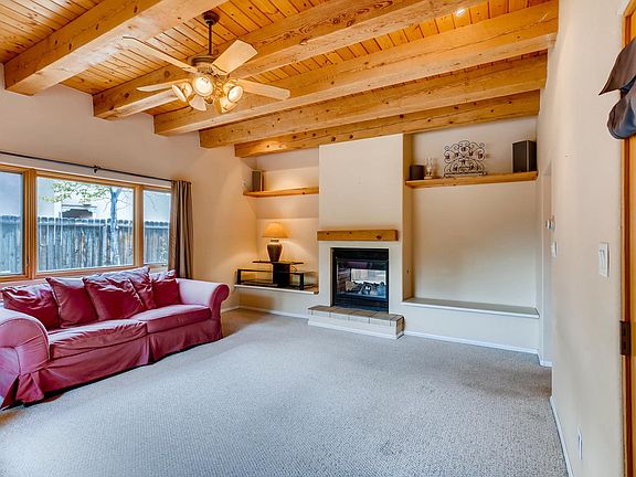 2nd image of 2335 Las Casitas