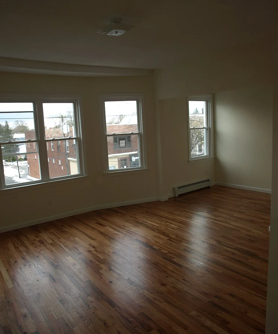 Studio, 600 sqft, $1,425 — Photo 4
