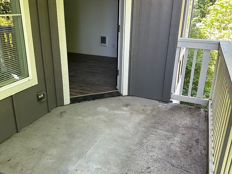6298 SW Grand Oaks Dr #D303 — Photo 13
