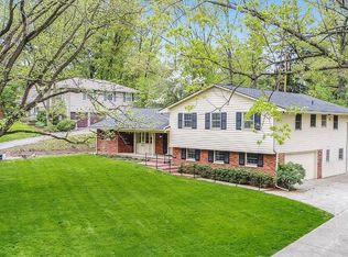 2881 Provincial Dr, Ann Arbor, MI