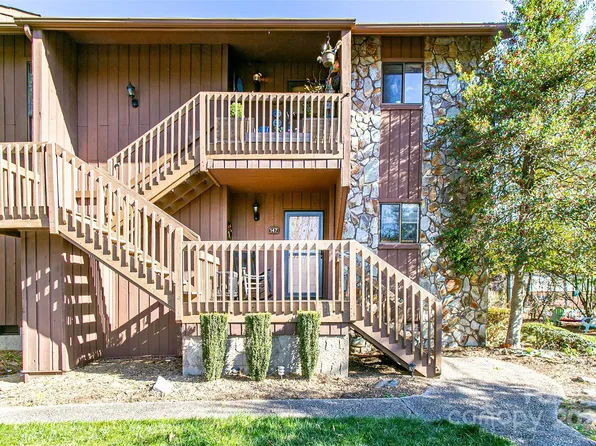 147 Cedar Forest Trl, Asheville, NC 28803