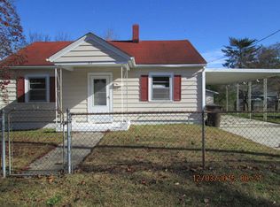 313 Georgia Ave, Tarboro, NC 27886