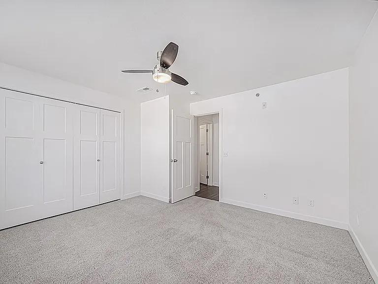 Chase Creek Apartment Homes — Photo 20