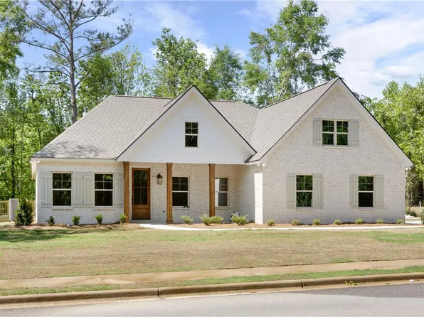 1718 Crescent Blvd, Auburn, AL 36830