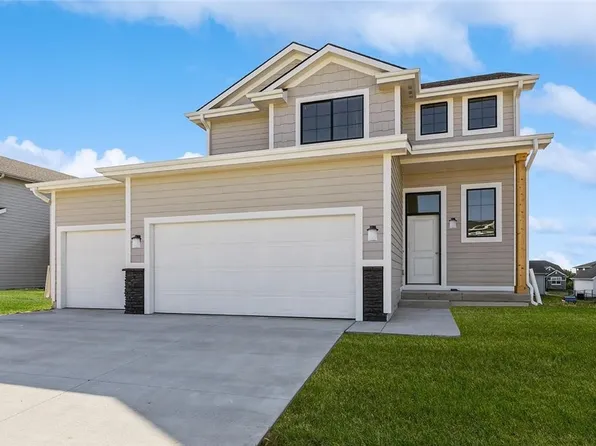 511 NE 57th Ct, Ankeny, IA 50021