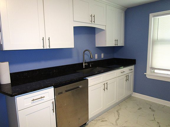 Granite counter top.
