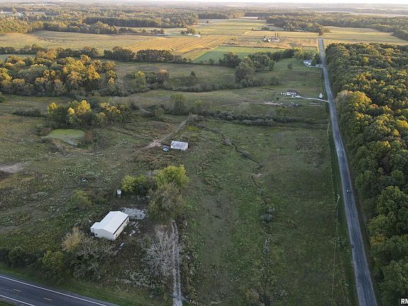 4th image of 1778 County Road 1150 E